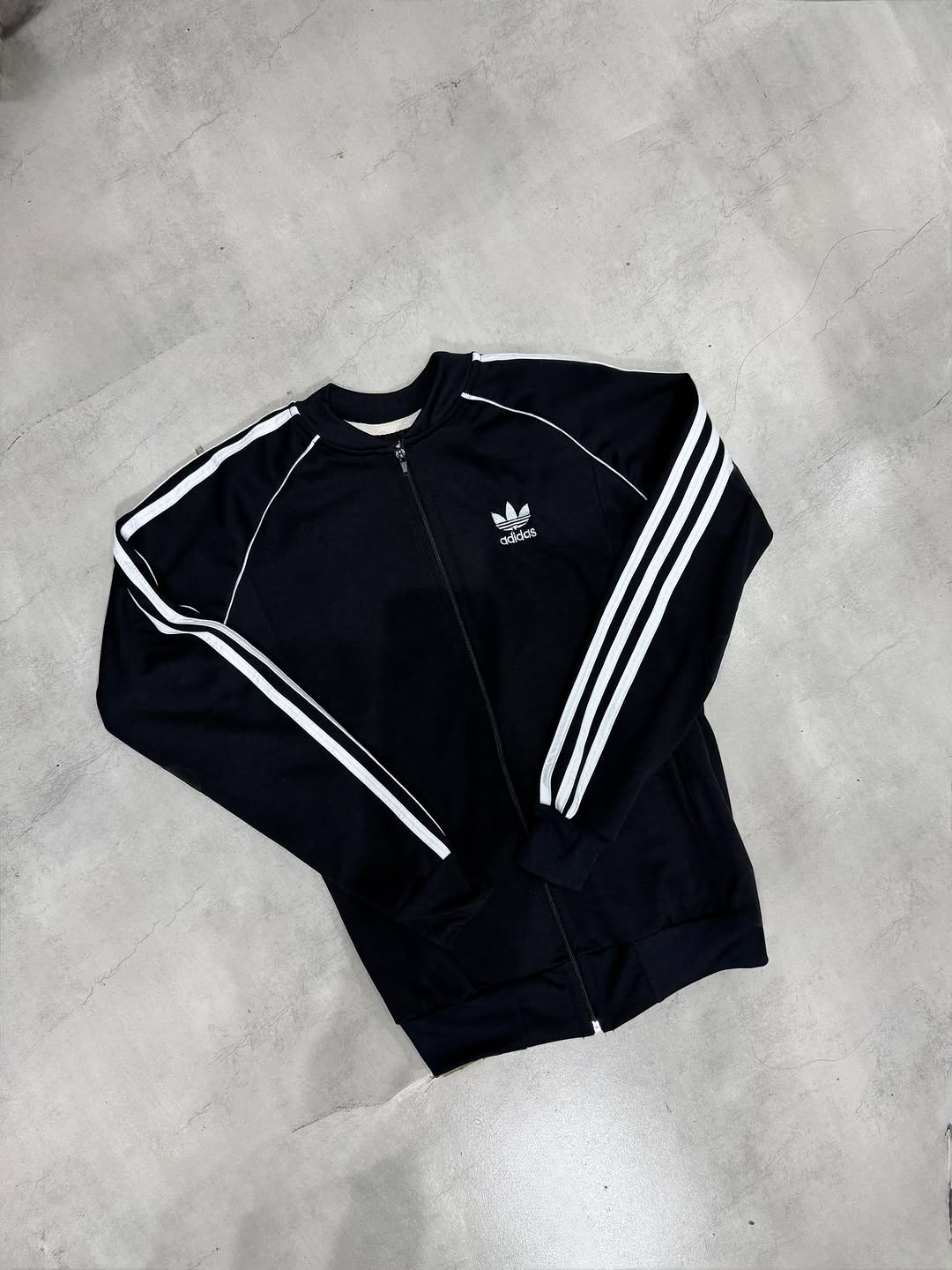 Campera Adidas SST