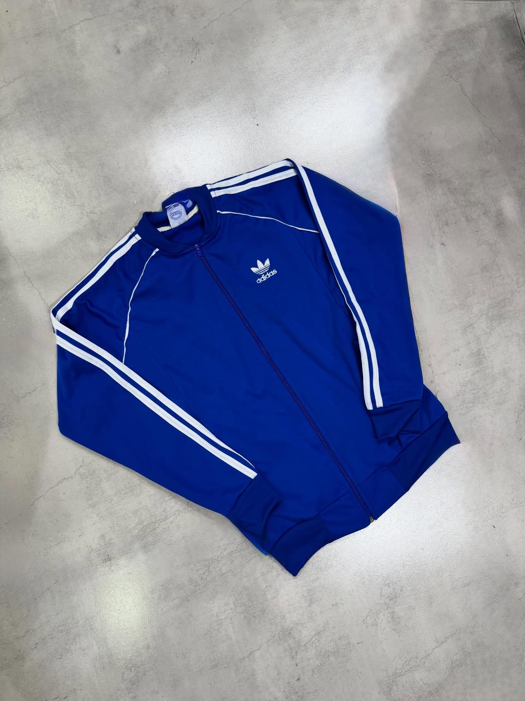 Campera Adidas SST, imagen 3